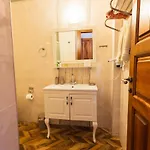 Lavantali Konak Restoran Otel Seferihisar