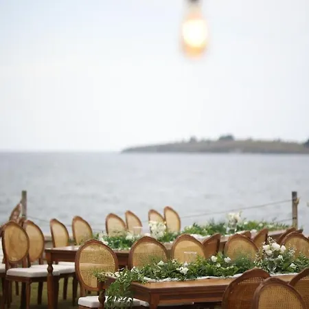 Lavantali Konak Restoran ホテル *