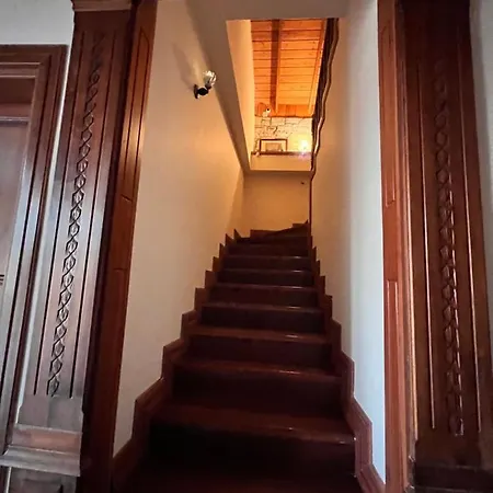 Lavantali Konak Restoran ホテル *