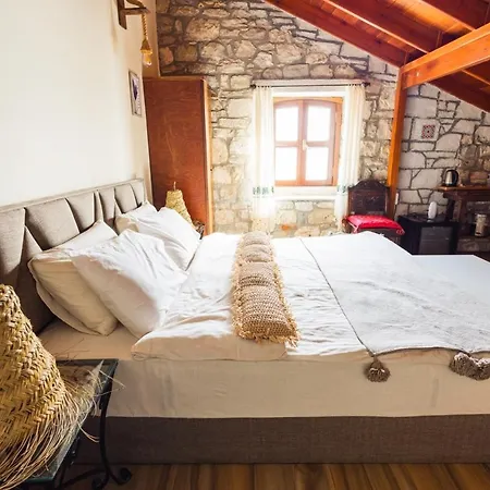 Lavantali Konak Restoran Seferihisar