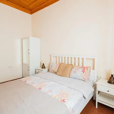 Lavantali Konak Restoran Hotel