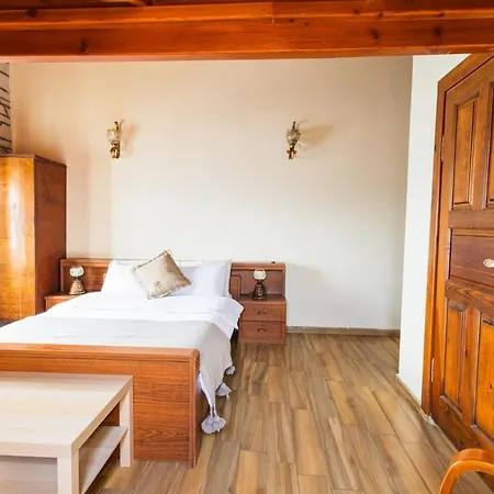 Lavantali Konak Restoran ホテル *