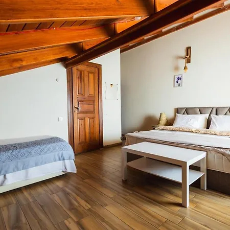 Lavantali Konak Restoran セェフェリヒサール