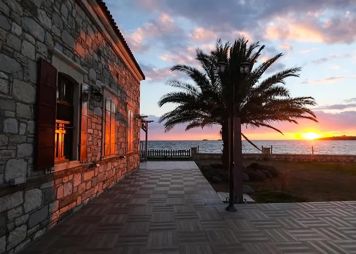 Lavantali Konak Restoran Hotel Seferihisar