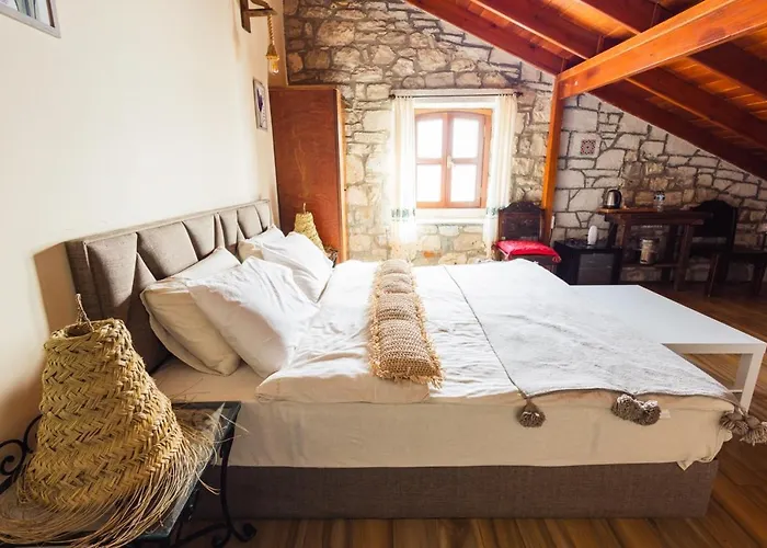 Lavantali Konak Restoran Seferihisar