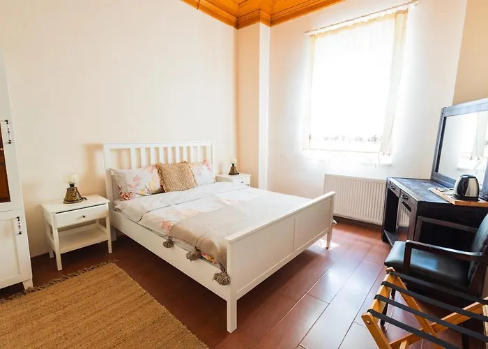 Lavantali Konak Restoran * Seferihisar