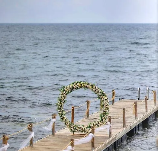 Hotel Lavantali Konak Restoran Seferihisar